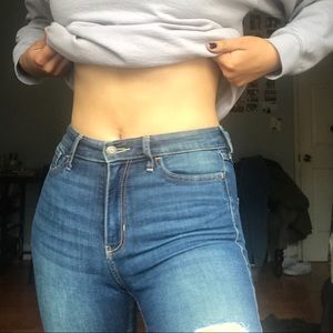 Hollister high rise super skinny cropped rip jeans